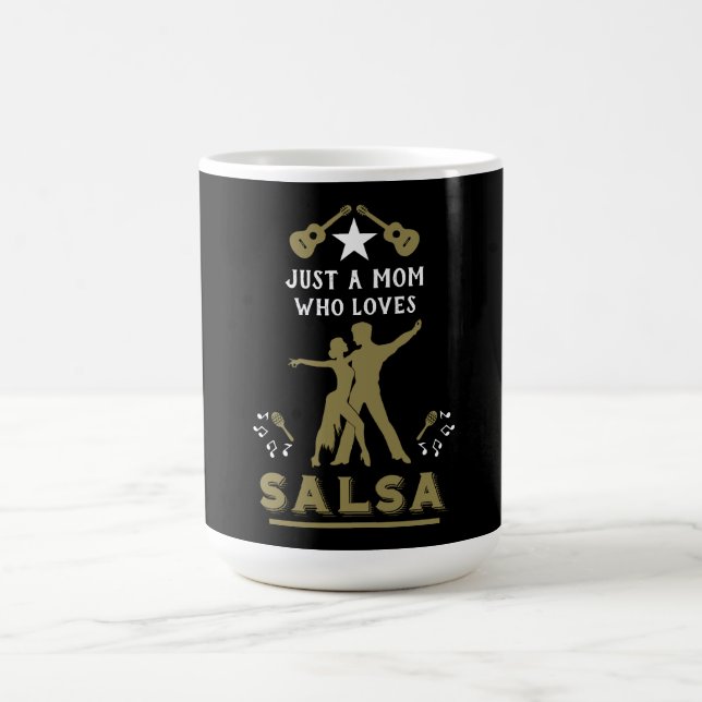 Bara en flicka som Kärlek Salsa Dance Kaffemugg (Center)