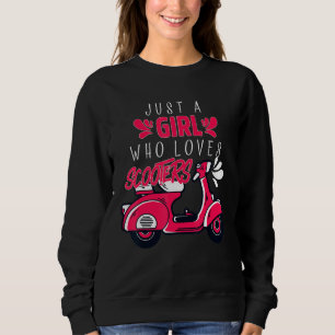 Bara en flicka som Kärlek Scooter Moped Scooter Bi T Shirt