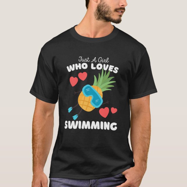 Bara en flicka som Kärlek simmar Cute Girls Swimmi T Shirt (Framsida)