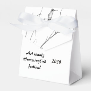 Bara en Hummingbird på en pipa Presentaskar