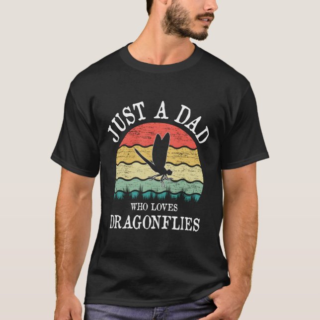 Bara en Pappa som Kärlek Dragonflies Gift T Shirt (Framsida)