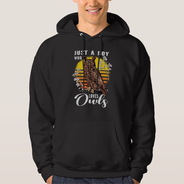 Bara En Pojke Som Älskar Ugglor Uggla Hoodie (Framsida)