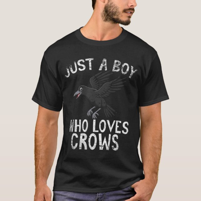 Bara en pojke som Kärlek Kråka T Shirt (Framsida)