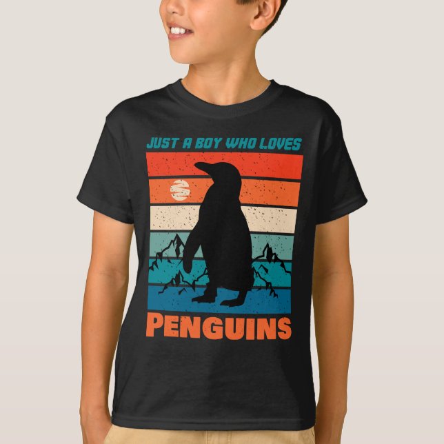Bara en pojke som Kärlek Penguins - Retro Animal T Shirt (Framsida)