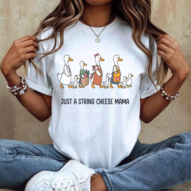 Bara En Sträng Ost Mama Goose T Shirt (Skapare uppladdad)