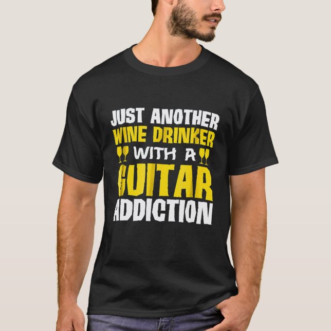 Bara En Till Vinberusad Med Gitarrnöje T Shirt (Framsida)