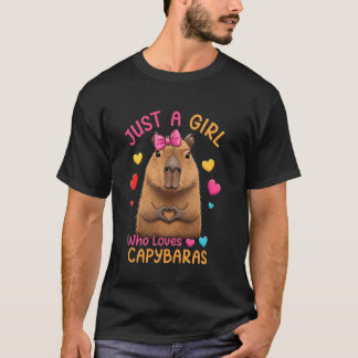 Bara en tjej som älskar Capybaras Hjärt hand tecke T Shirt