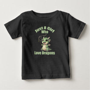 Bara En Tjej Som Älskar Drakar T Shirt