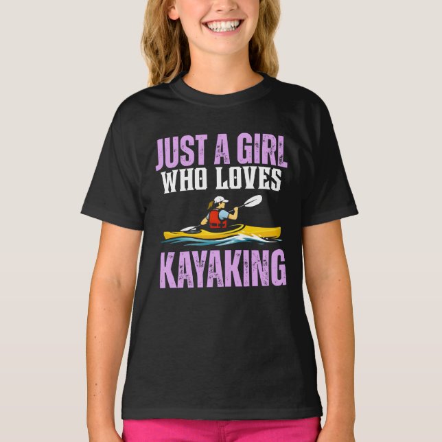 bara en tjej som älskar kajakpaddling t shirt (Framsida)