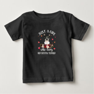 Bara en tjej som älskar sin Boston Terrier hundäls T Shirt