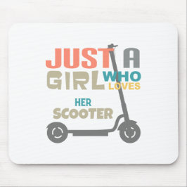 Bara en tjej som älskar sin scooter musmatta