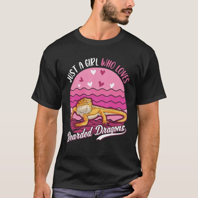 Bara en tjej som kärlek bockade Dragons T Shirt (Framsida)
