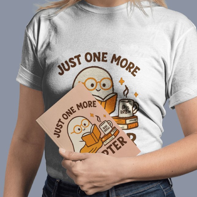 Bara ett kapitel till bokat Ghost Halloween T Shirt (Skapare uppladdad)