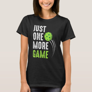 Bara ett spel till för fotbollsspelare Hobby T Shirt