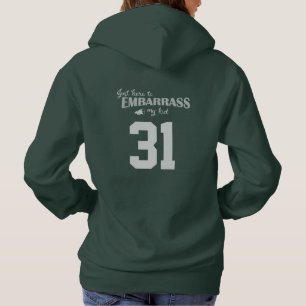 Bara här för att förlägenhetssätta mitt barn t shirt