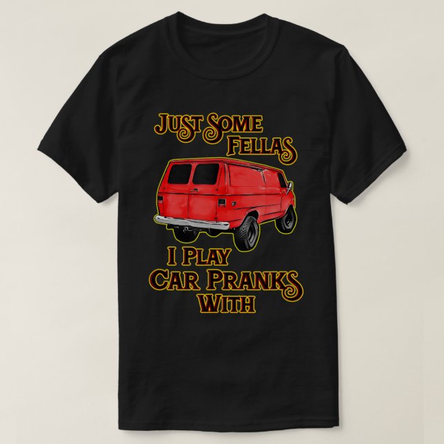 Bara några fellas jag spelar bilburkar Luraser med T Shirt (Design framsida)