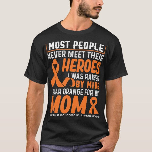 Bära Orange för mina sklerosvärgar vid Mamma Många T Shirt (Framsida)