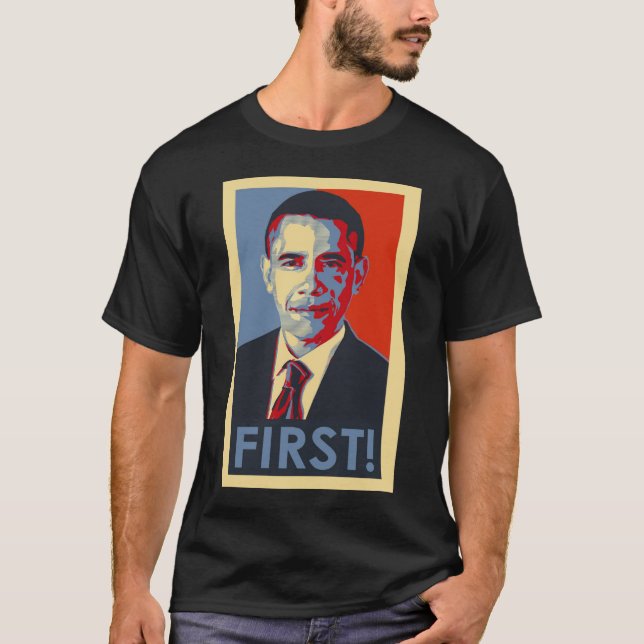 Barack Obama FÖRST! Svart kortärmadT-tröja T-shirt (Framsida)