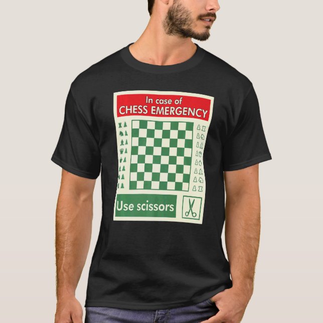 Bärbar Akut Travel Chess Board 1 T Shirt (Framsida)