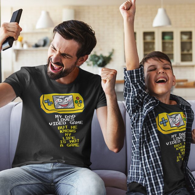 Bärbar Gult Fars dag Hälsning Black T Shirt (Skapare uppladdad)