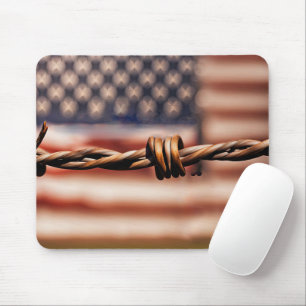 Barbed Wire over American Flagga Musmatta