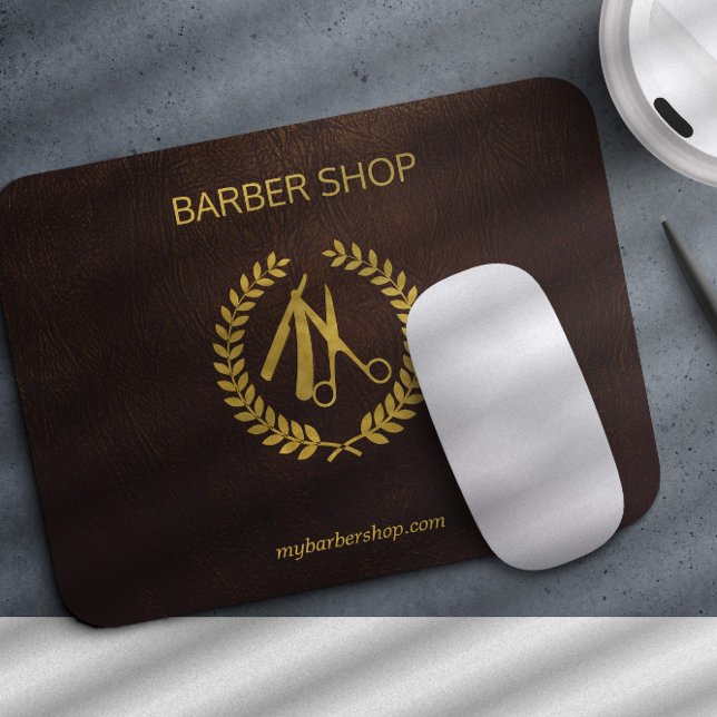 Barbershop logotyp och namn personlig bruna guld musmatta (The leather is PRINTED, NO REAL LEATHER TEXTURE)