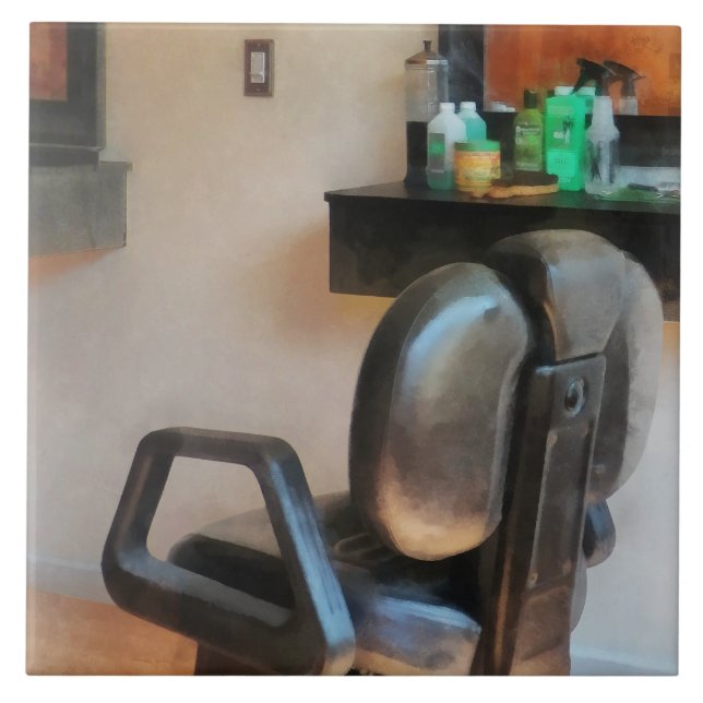 Barberstolar och hårartiklar kakelplatta (Framsidan)