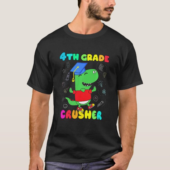 Bards 4:e Klass Crusher Rex Dinosaur Back to schoo T Shirt (Framsida)