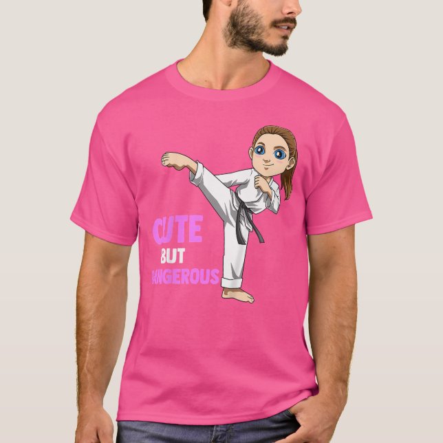 Bards Cute men Dangerous Karate Girl T Shirt (Framsida)