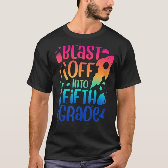Bards Tie Dye Back to school 5:e Klass Blast Av in T Shirt (Framsida)