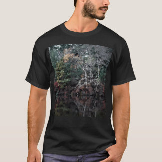 Bare Skogen Beauty T Shirt