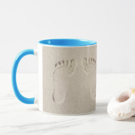 Barefoot Prints i Beach Sand Mugg