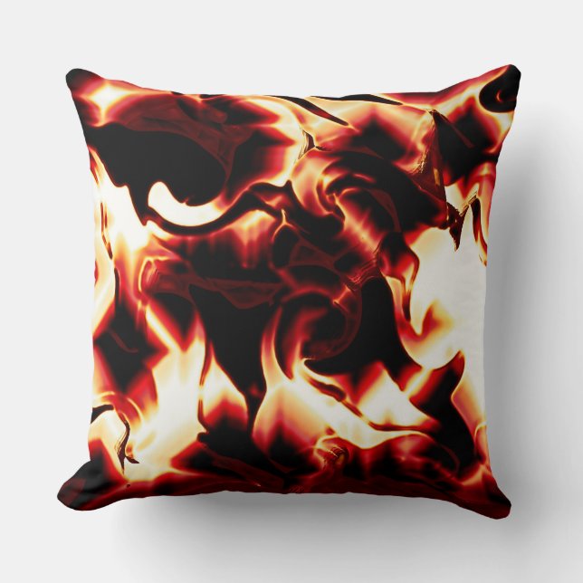 Bärgad brasa på mörkaste röda bakgrund kudde (Framsida)