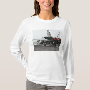 Barkasser för en F-/A-18Cbålgeting från flygdä Tröja