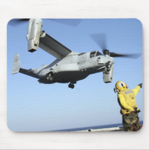 Barkasser för en fiskgjuse MV-22 från USSet Nass Musmatta