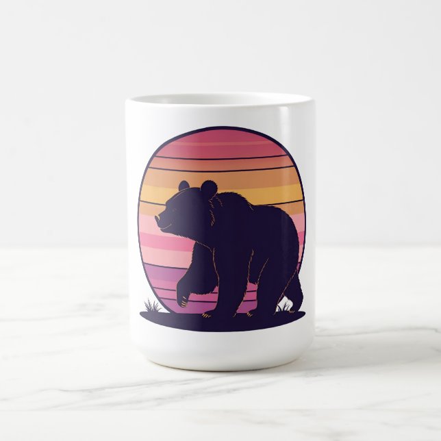 Barly Aake - Lustigt Retro Bear Sunset Design Coff Kaffemugg (Center)