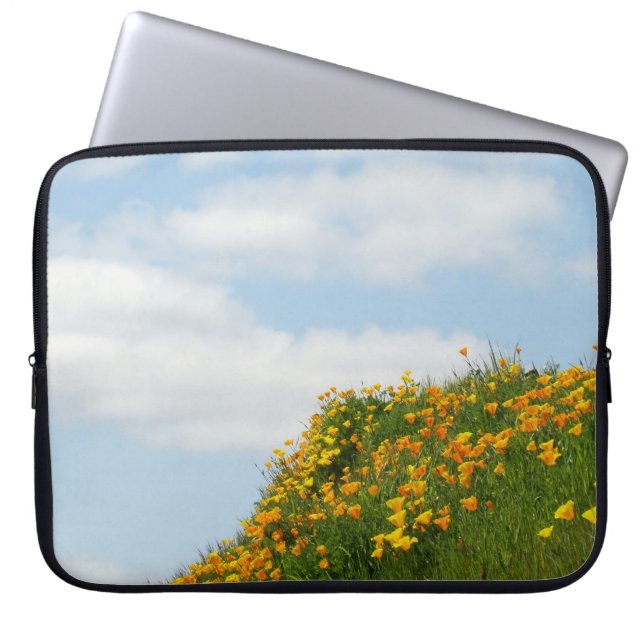 Bärmskydd för bärbar dator Vallmo Blommor Äng Himm Laptop Sleeve (Framsidan)