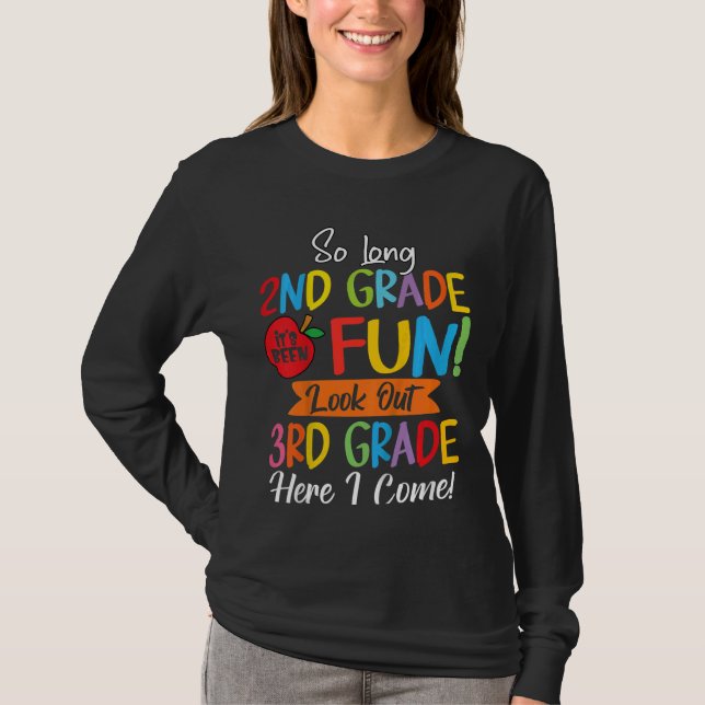 Barn 2:a Klass här i Kom 3:e grader Grad T Shirt (Framsida)