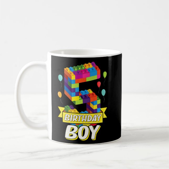 Barn 5 år gamla Bygger block 5:e födelsedagen Kaffemugg (Vänster)