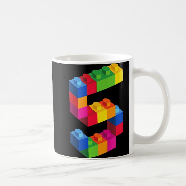 Barn 5 år gamla Bygger block födelsedagsbrickor 5 Kaffemugg (Höger)