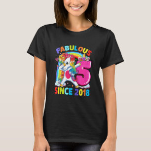 Barn 5 år gammal 5:e födelsedag Unicorn Dabbing Bi T Shirt