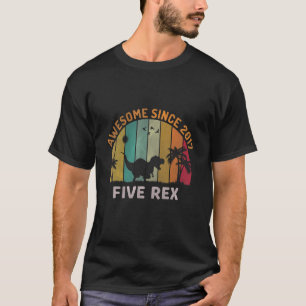 Barn 5 dosinosaur 5 år gammal dosinosaur födelseda t shirt