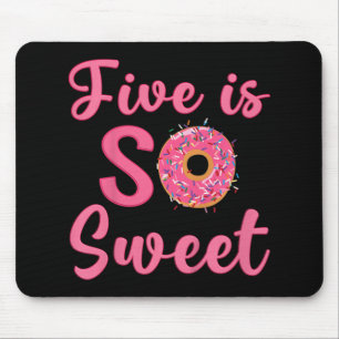 Barn 5:e Donut-Födelsedagsfesten 5 år gammal sötar Musmatta
