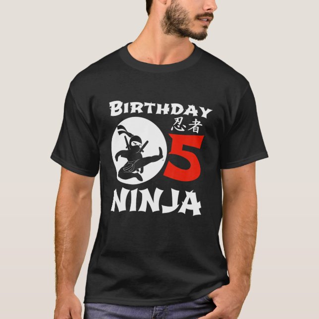 Barn 5:e födelsedag Ninja Boys 5-åriga gåva T Shirt (Framsida)