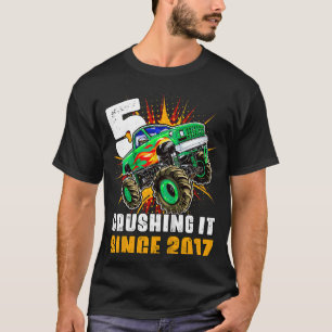 Barn 5 som krossar den sedan 2017 Monster Lastbil T Shirt