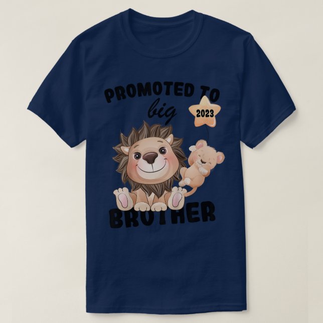 Barn befordrade till storebror 2023 Announcing Pre T Shirt (Design framsida)