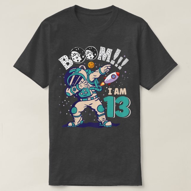 Barn Dabbing Birthday Boy Astronaut 13:e födelseda T Shirt (Design framsida)