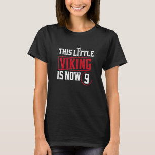 Barn den här lilla viken är nu 9:e dagen Party T Shirt