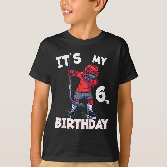 Barn Det är min 6e födelsedag 6 år gammal isjockey T Shirt (Framsida)