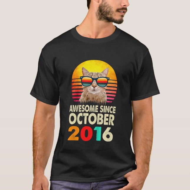 Barn Fantastisk sedan oktober 2016 6e födelsedagsk T Shirt (Framsida)